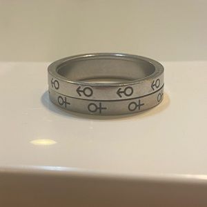 gender ring
